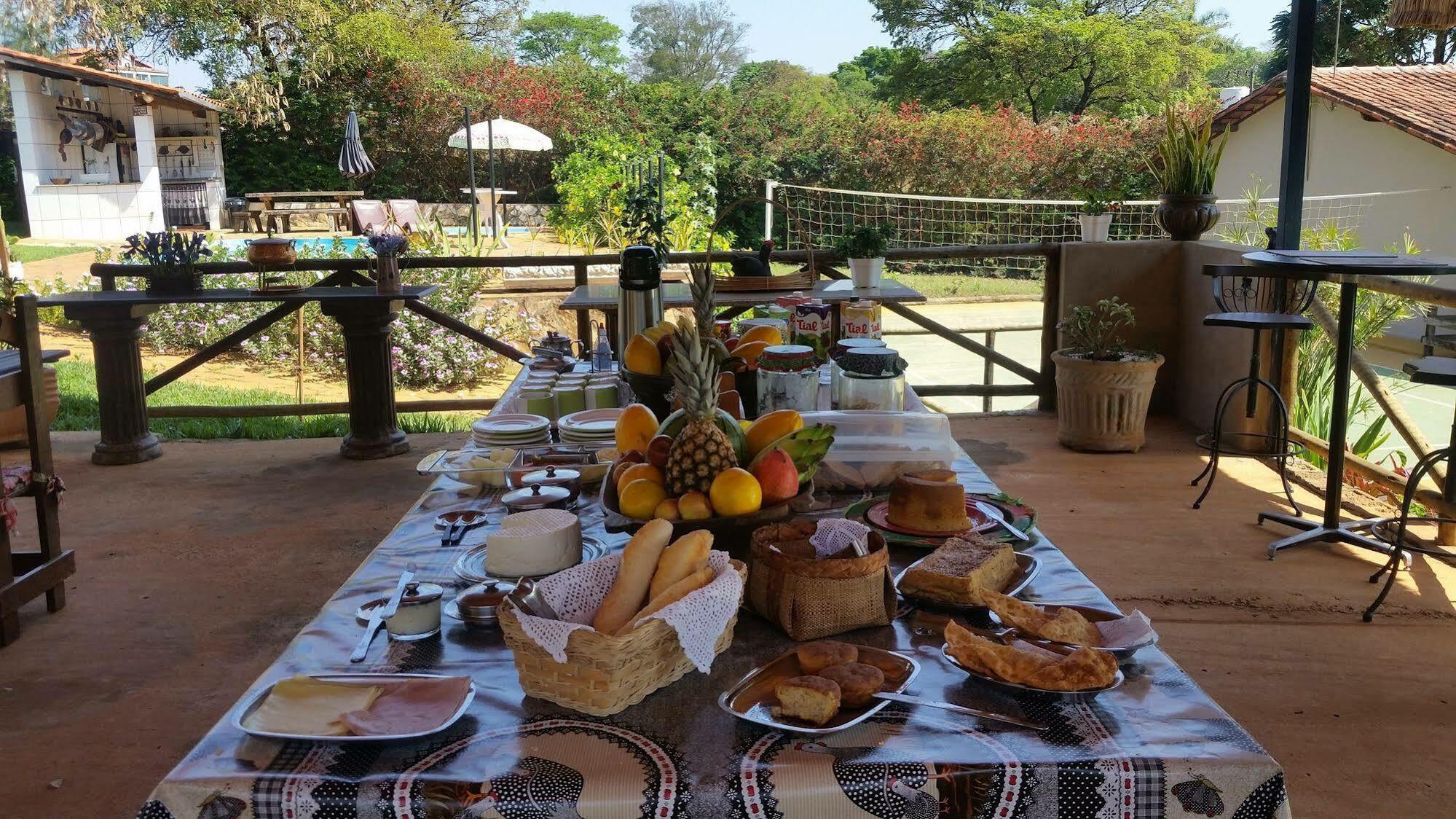 Estancia Das Angolas - Inhotim 布鲁马迪纽 外观 照片